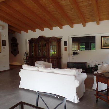 Agriturismo Il Vagabondo 부트리오 외부 사진