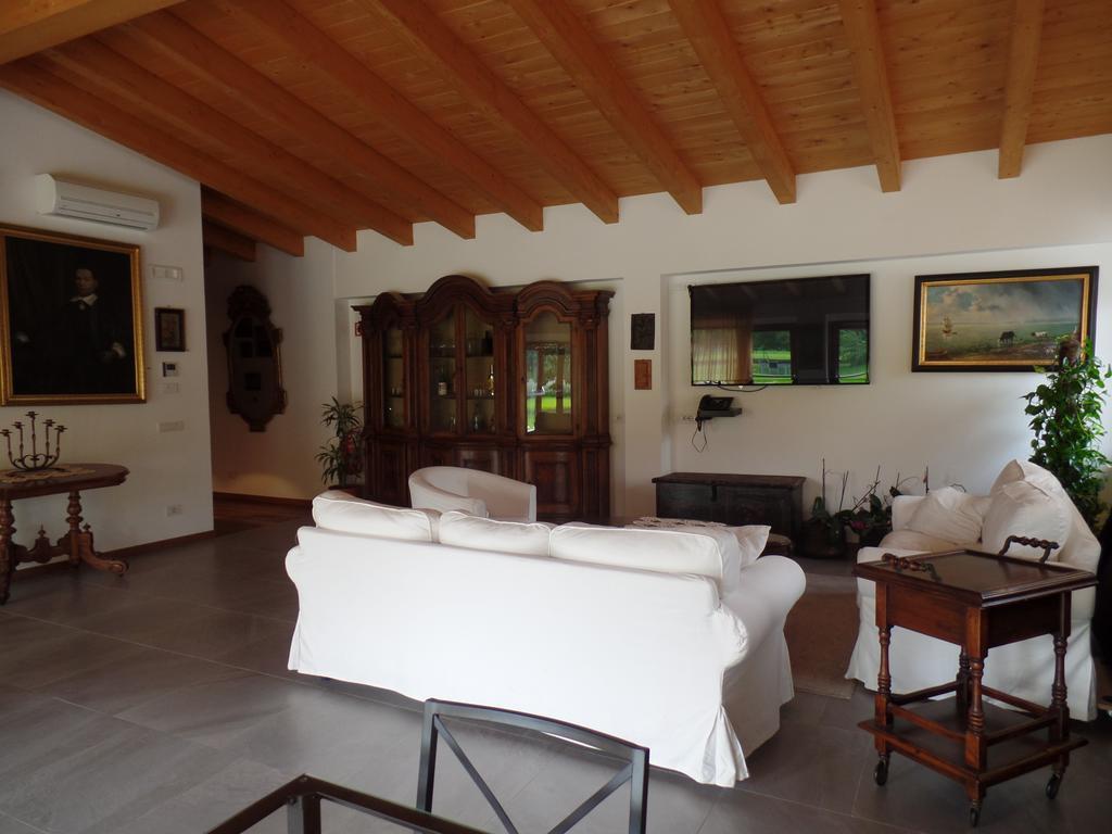 Agriturismo Il Vagabondo 부트리오 외부 사진